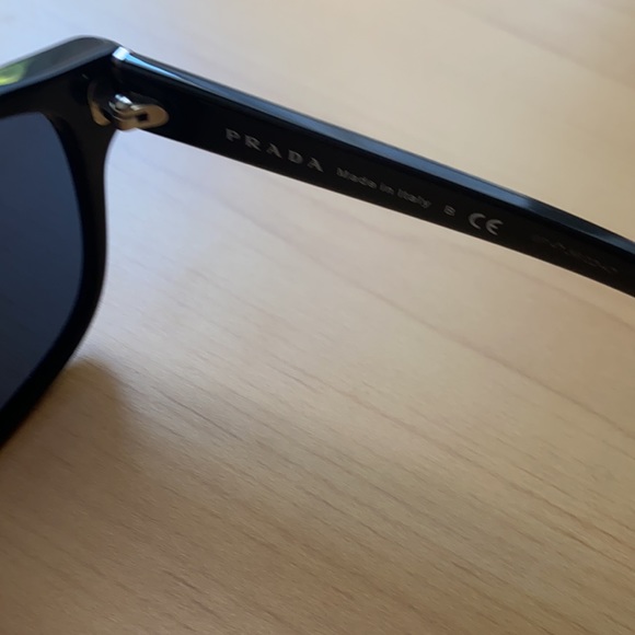 Authentic Prada Sunglasses- black square aviator - Picture 5 of 6